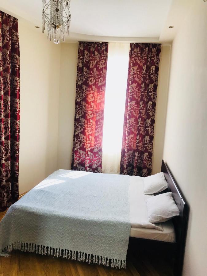 Iren Lviv Apartment Екстер'єр фото